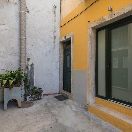 Trendy & Lightfull Apartment Lisbon Luaran gambar