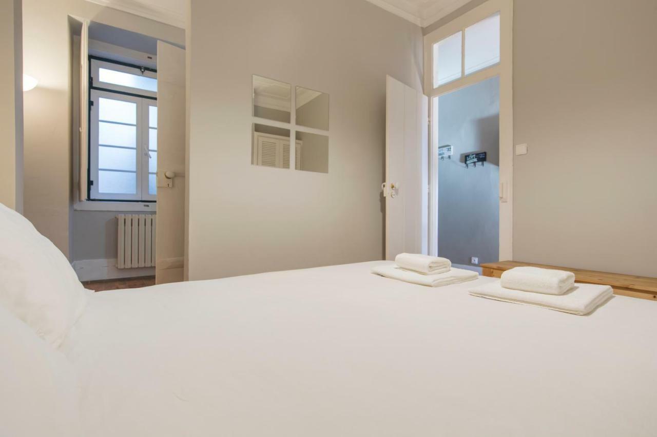 Trendy & Lightfull Apartment Lisbon Luaran gambar