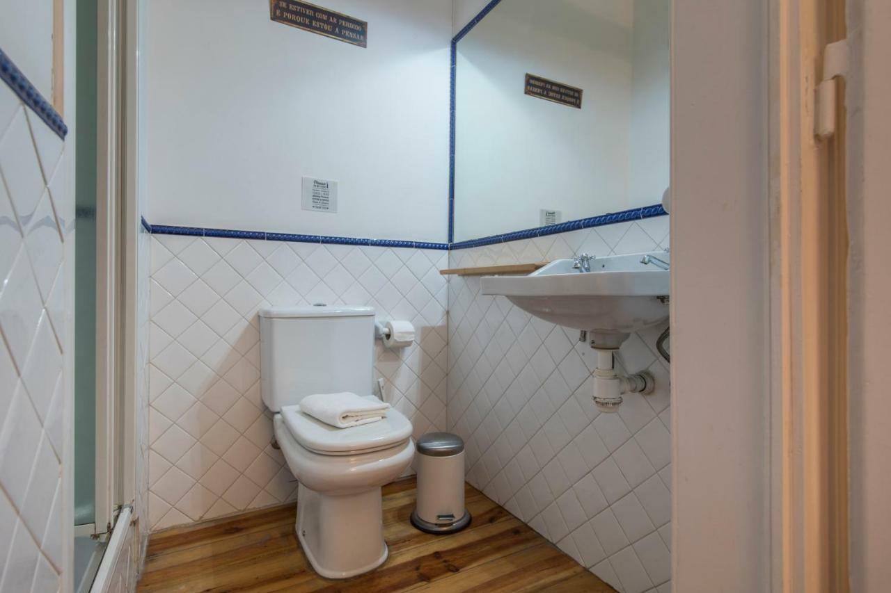 Trendy & Lightfull Apartment Lisbon Luaran gambar
