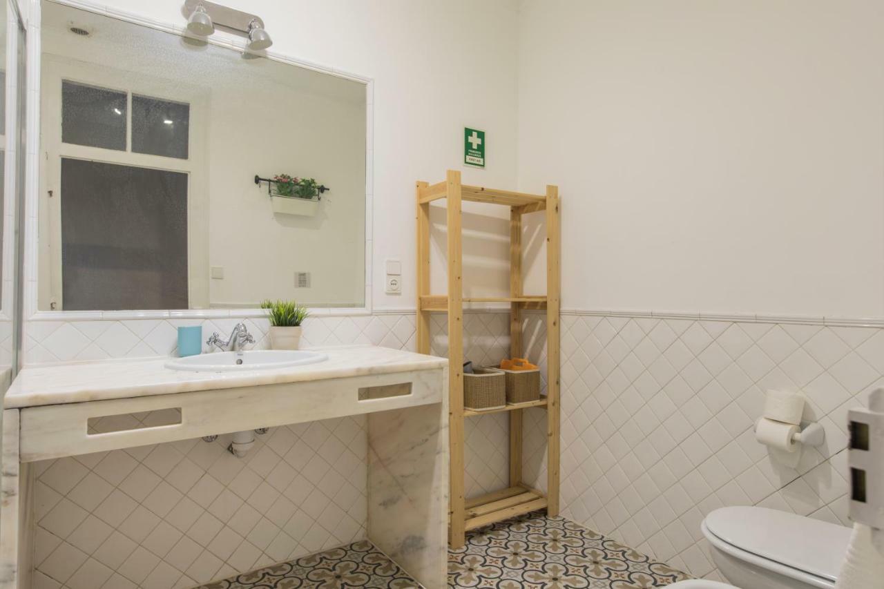Trendy & Lightfull Apartment Lisbon Luaran gambar