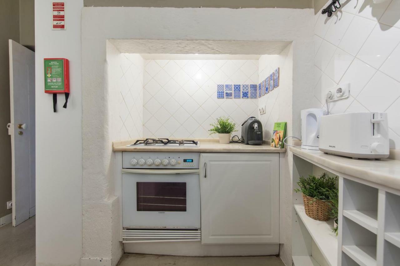 Trendy & Lightfull Apartment Lisbon Luaran gambar